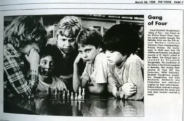 Elizabeth Shaughnessy with her students in Oxford school (March 1986)