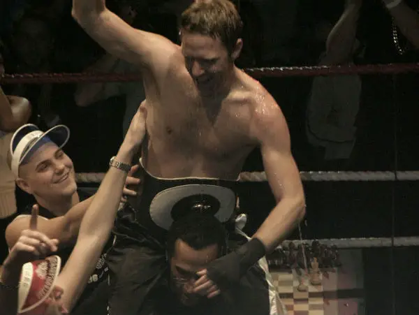 Iepe Rubingh wins the first chess boxing match in history, Amsterdam 2003