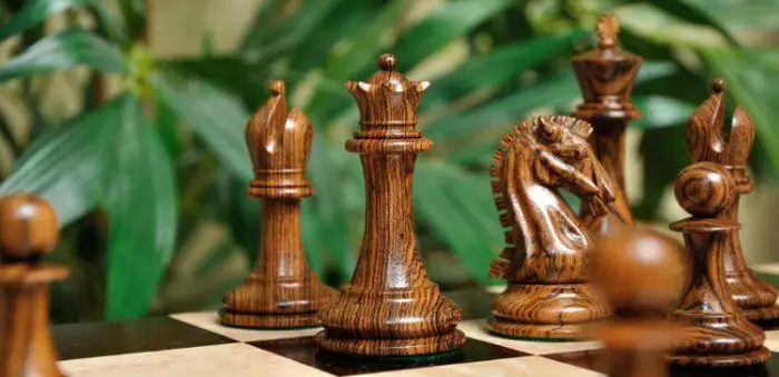 The Camaratta Signature Series Cooke Luxury Chess Set